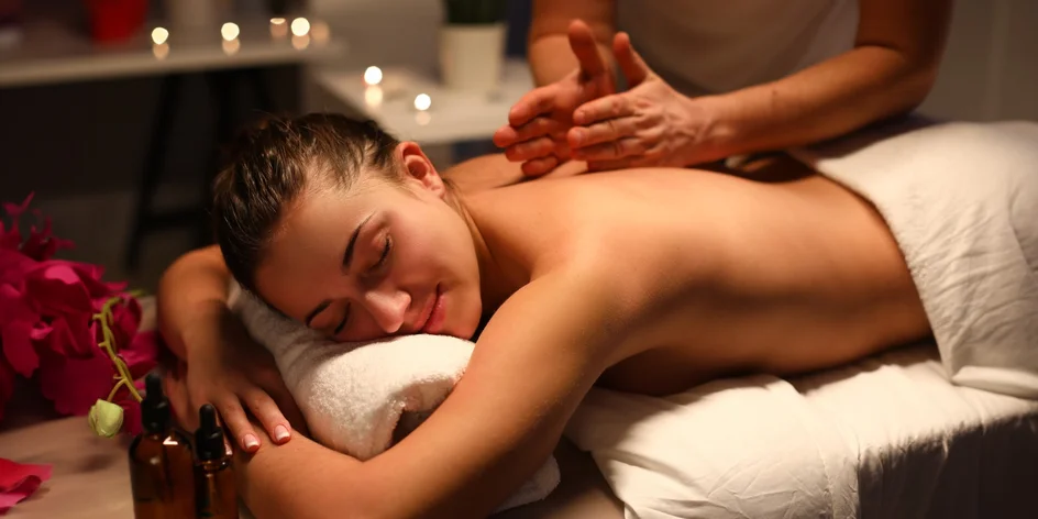 Klasické aj ajurvédske masáže či indická sauna