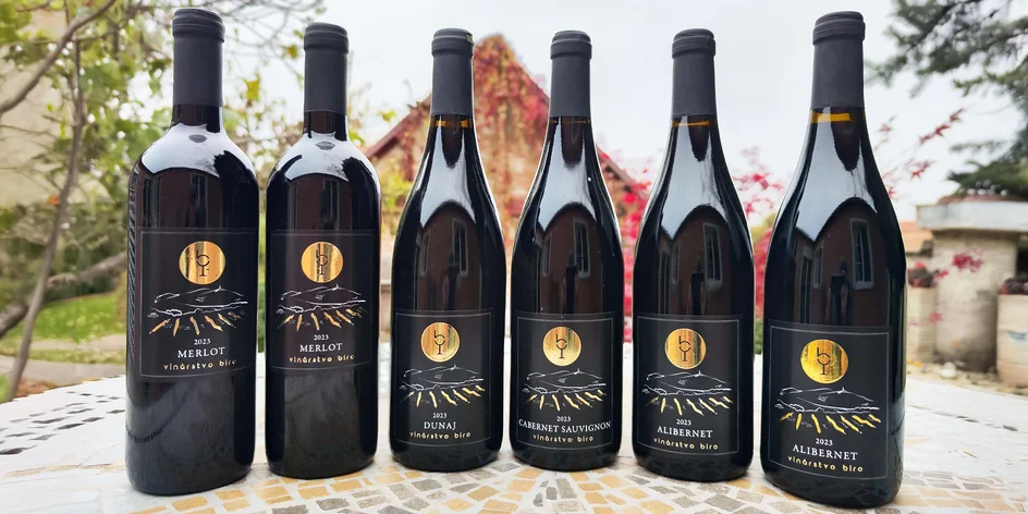 6 ks kartóny lahodného slovenského vína Bíro