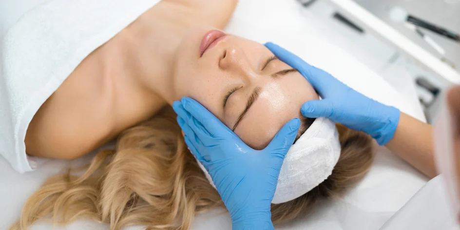 Kozmetické ošetrenia: Hydratačné, liftingové, anti akné a ďalšie