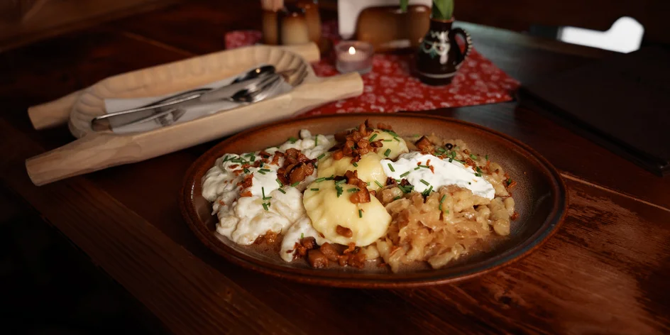 Stodola burger, richtársky tanier, cestoviny alebo panvica šéfkuchára