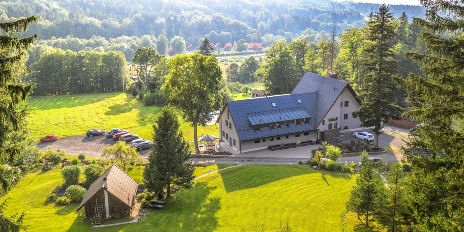 České Beskydy so stravou, saunou aj kartou výhod
