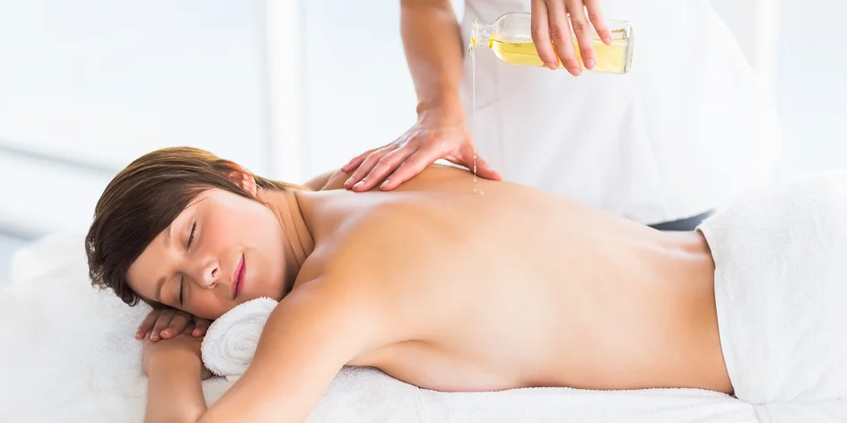 Regenerační či relaxační masáž: 30 a 60 min.