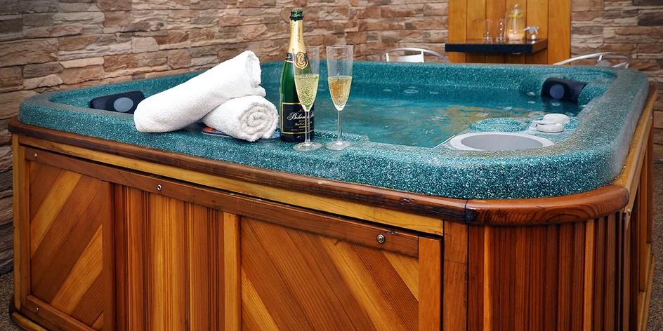 Romantika pro dva: privátní sauna, vířivka i sekt