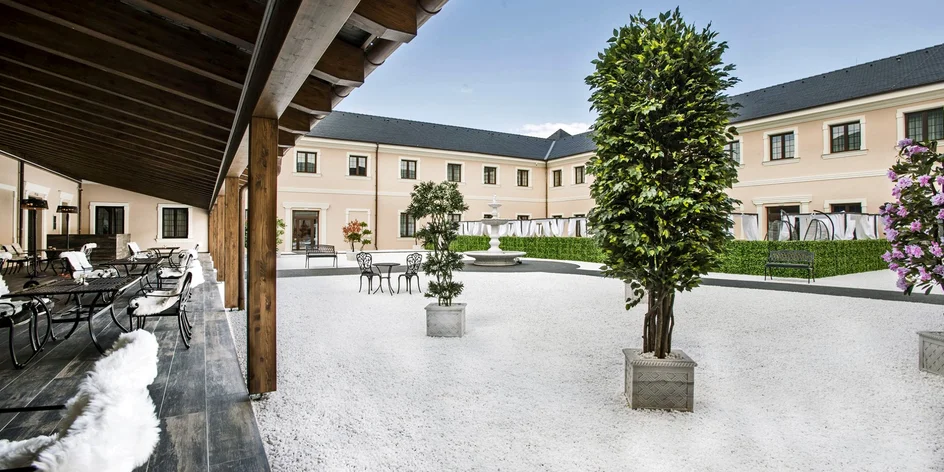 Romantický pobyt na zámku s jídlem i wellness