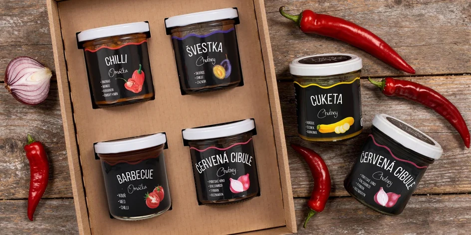 Dobroty z hor: chutney z cukety, švestek, cibule aj.