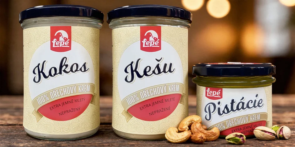 Ořechové krémy: kešu, mandle, lískáče i tahini