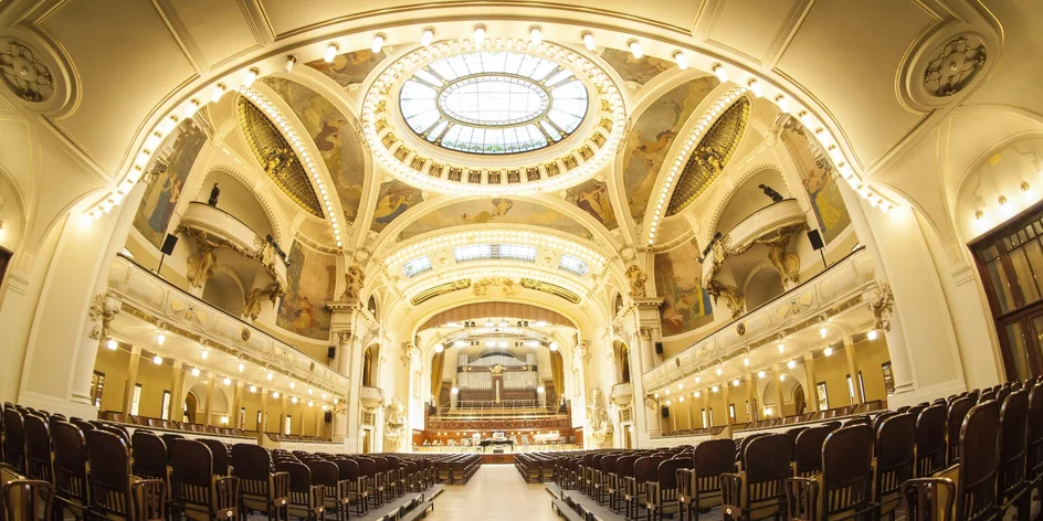 Exkluzivní baletní galapředstavení se zpěváky a orchestrem