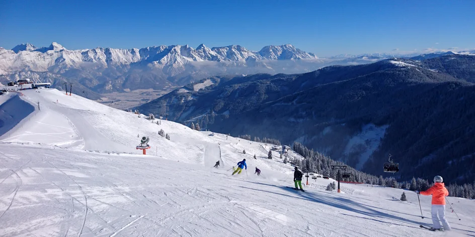 2 dny lyžování v Saalbachu a Zell Am See: doprava i hotel