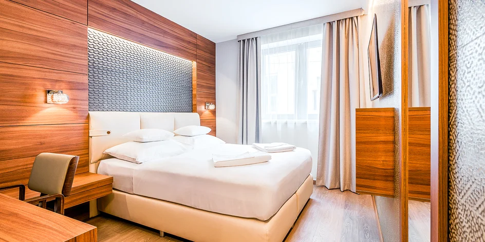 Hotel v Budapešti s raňajkami na skok od kúpeľov