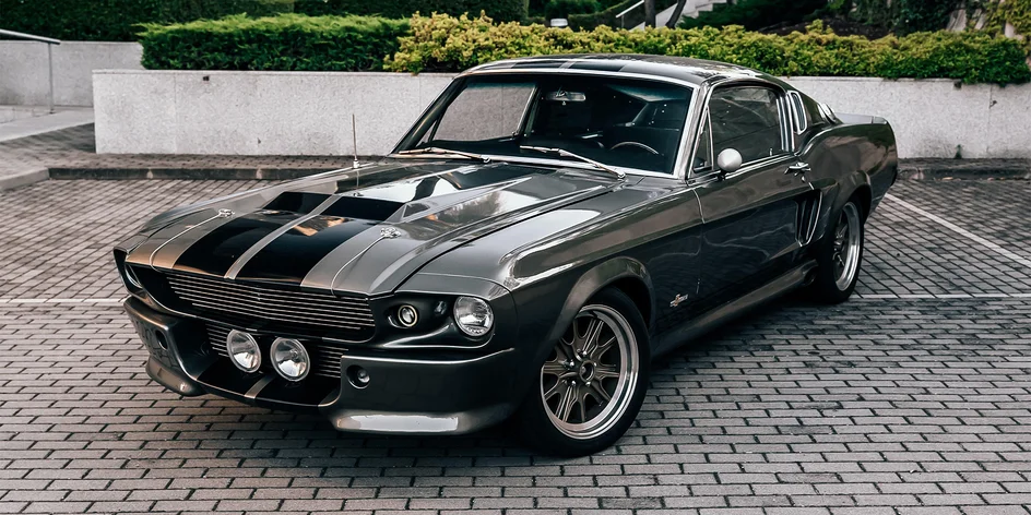 Jízda zpátky časem: půjčení Mustangu Eleanor z roku 1967