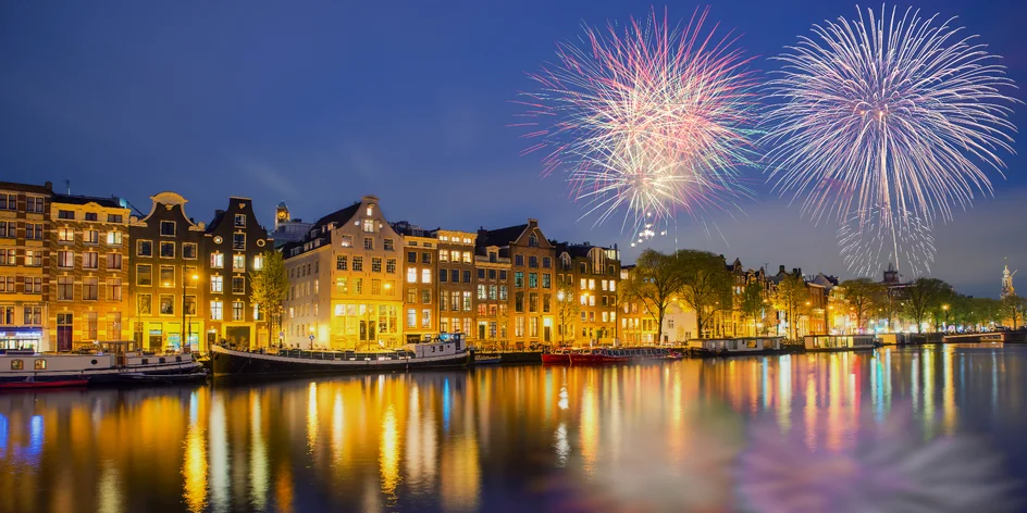 Oslava silvestra v Amsterdamu: sýry, muzea i ohňostroj