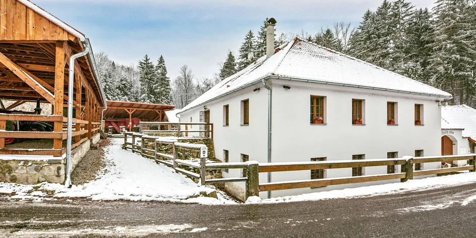 Zrenovovaný mlýn s vlastním pivovarem a wellness