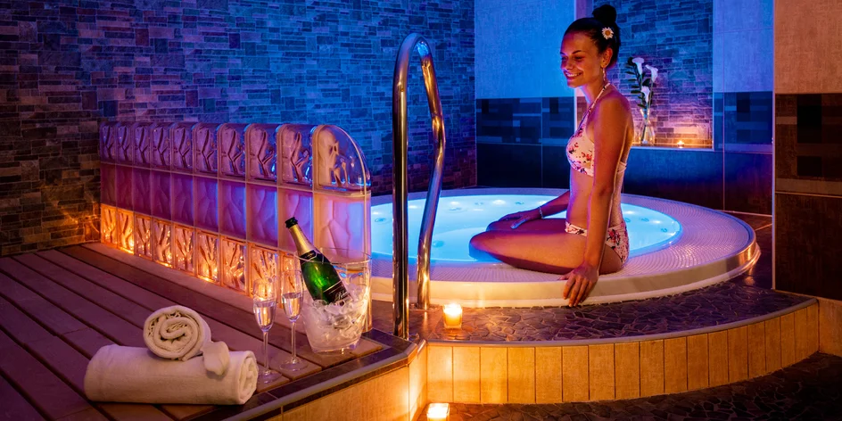 Jizerky s jídlem a privátním wellness pro pár i rodinu