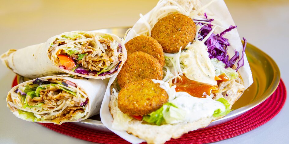 Kebab, twister nebo falafel a nápoj podle výběru