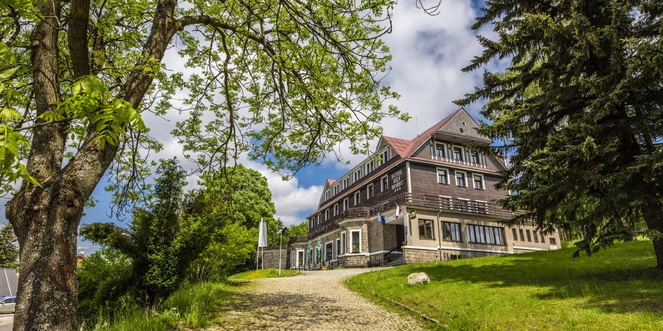 Pobyt v centru Harrachova s wellness a polopenzí