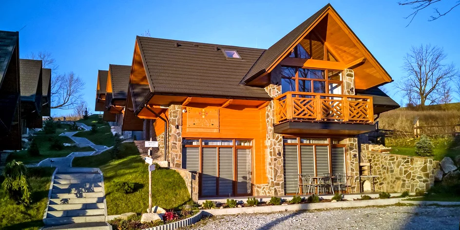 Luxusní domky v Zakopaném s výhledem na Tatry