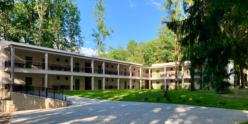 Pobyt plný aktivít v tichom prostredí: polpenzia aj športoviská a hry pre dospelých i deti