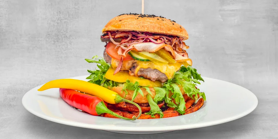 Burger a palačinka s borůvkami pro dva i rodinu