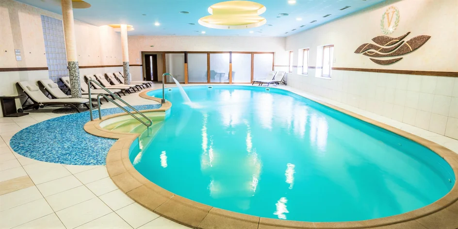 Romantická večera a wellness pre 2 osoby