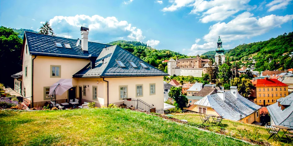 Spojenie histórie a luxusu v obľúbenej Banskej Štiavnici: raňajky alebo polpenzia