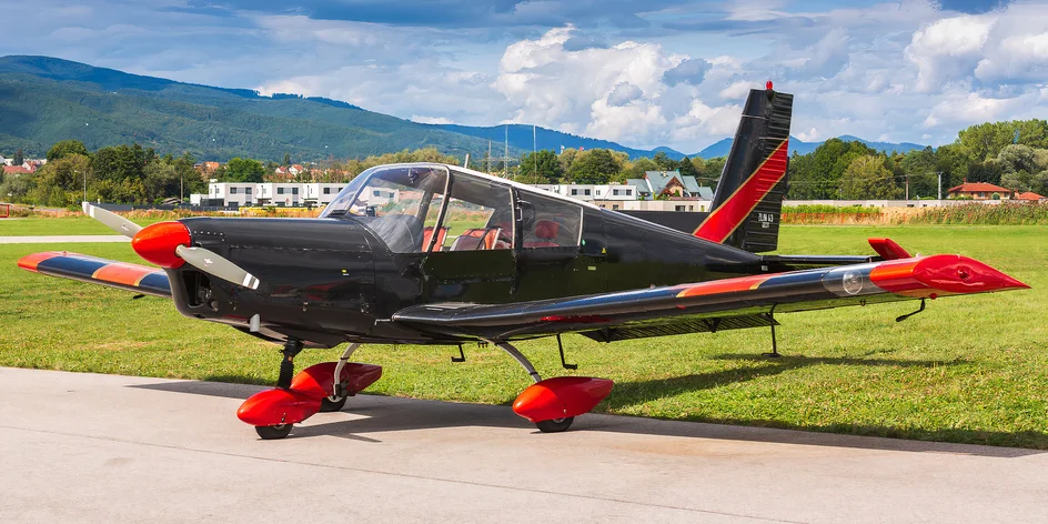 Zážitkový let na československom lietadle Zlín Z-43 pre 1 až 3 osoby