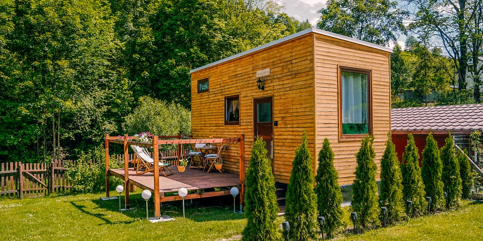 Plne vybavený domček s terasou, ohniskom aj raňajkami v piknikovom koši
