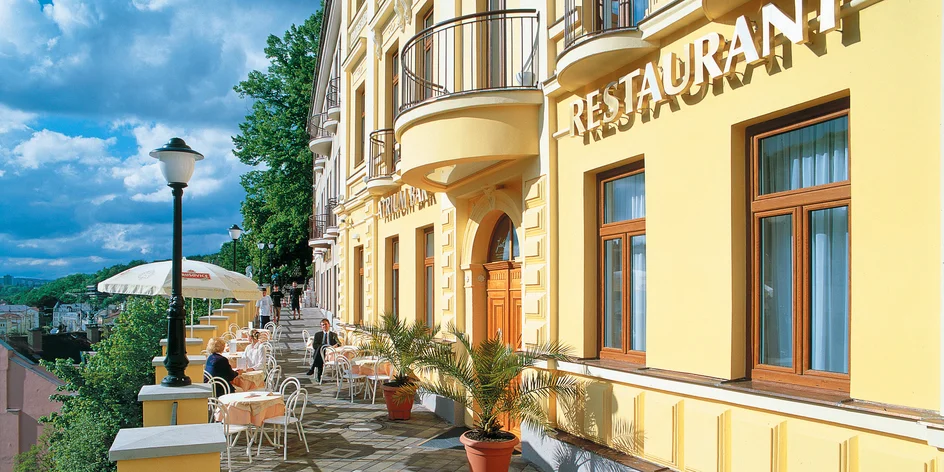 4* pobyt v Karlových Varoch s jedlom, wellness aj masážou