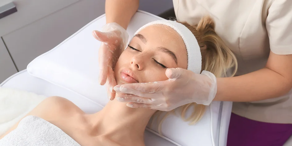 Až 2 000 Kč do kosmetického a wellness salonu