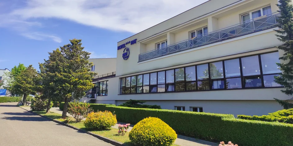 3* hotel len 500 m od Baltského mora: raňajky či polpenzia, až 2 deti zdarma