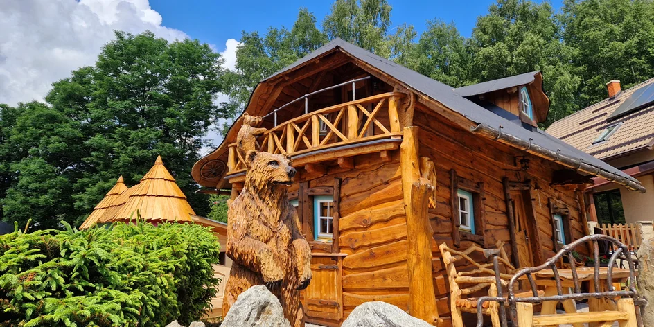 Chaloupky v Pekle Čertovina s polopenzí i dětskou hernou
