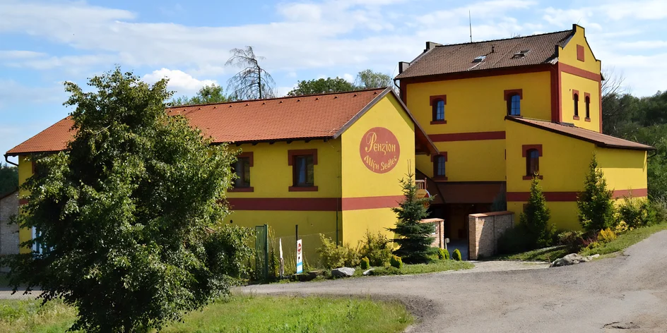 Pohodový pobyt u Valtic s polopenzí i lahví vína