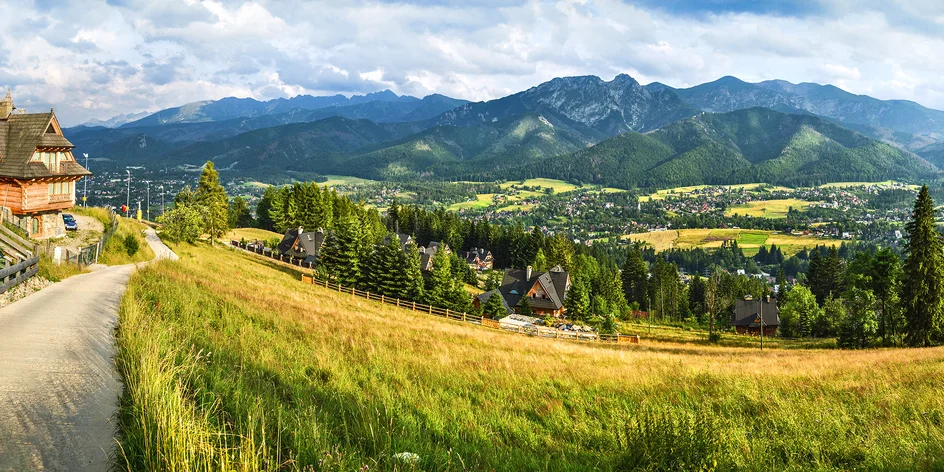 Objevte Zakopané, živé horské město v Tatrách. Tohle všechno tam zažijete