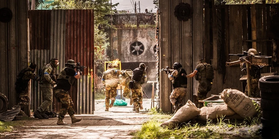 Paintball v areálu o rozloze 6 000 m² pro 1–8 osob