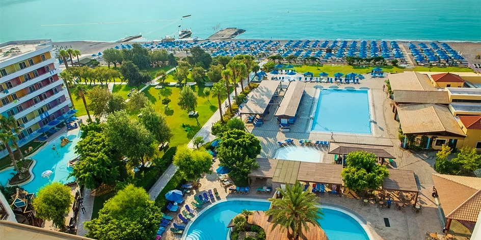 Rhodos: 4* rodinný resort, letenka, all inclusive i moře