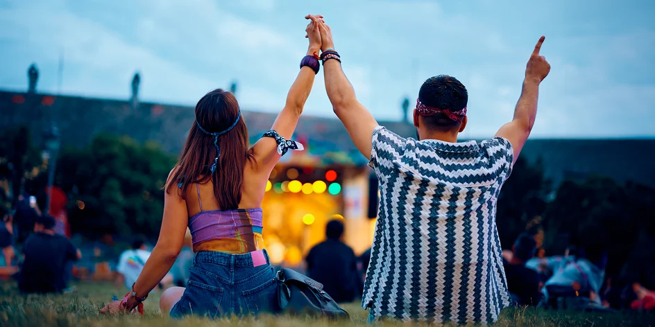 Vymazlené stanování, zaručené vyprošťováky i tipy na osvěžení: Seznam 20 věcí, co s sebou na festival