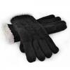Dámské pletené rukavice s lemem z ovčí vlny, vzor 3 | Černá