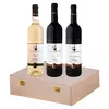 3 lahve: Pinot Noir, Cabernet Sauvignon a Pálava