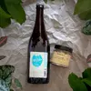 Archivní jablečný cider a slané mandle v pomerančovém cukru