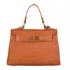 Dámská malá crossbody kabelka, model SL002 | Hnědá