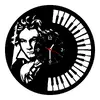 Hodiny vinyl - Muž s klaviaturou