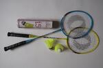 Sety na badminton: rakety, košíčky i batoh