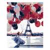 Žena s mnoha balonky u Eiffelovky