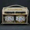 Dárková krabička - Mandlový krém s bílou čokoládou a kokosem a Arašídy se slaným karamelem