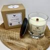 Sójová svíčka s dřevěným knotem - Med & Tabák