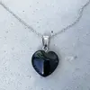 Řetízek s přívěskem ve tvaru srdíčka – onyx