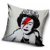 Polštářek Banksy Queen Ziggy