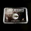 Lunární meteorit v plastové krabičce: 0,2-0,3 g