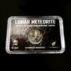 Lunární meteorit v plastové krabičce: 0,8-1 g