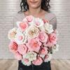 Růžová kytice 21 květin + flakon s vůní jako dárek | Motiv: Růžová stuha