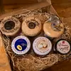 Balíček V. (Vánoční med + Zvěřinová paštika+ Švestková marmeláda + Kaňourovka + Husovka + Cibulová marmeláda)